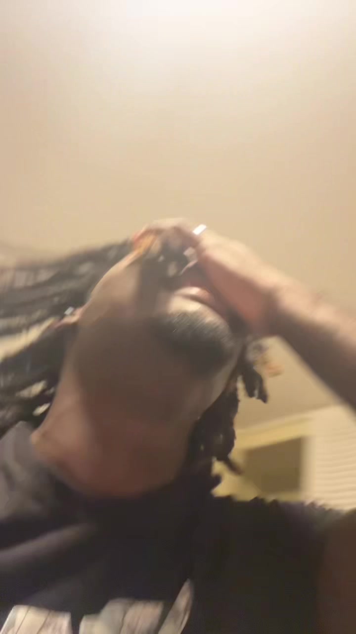 @👉🏿Z<^>I💙👈🏿