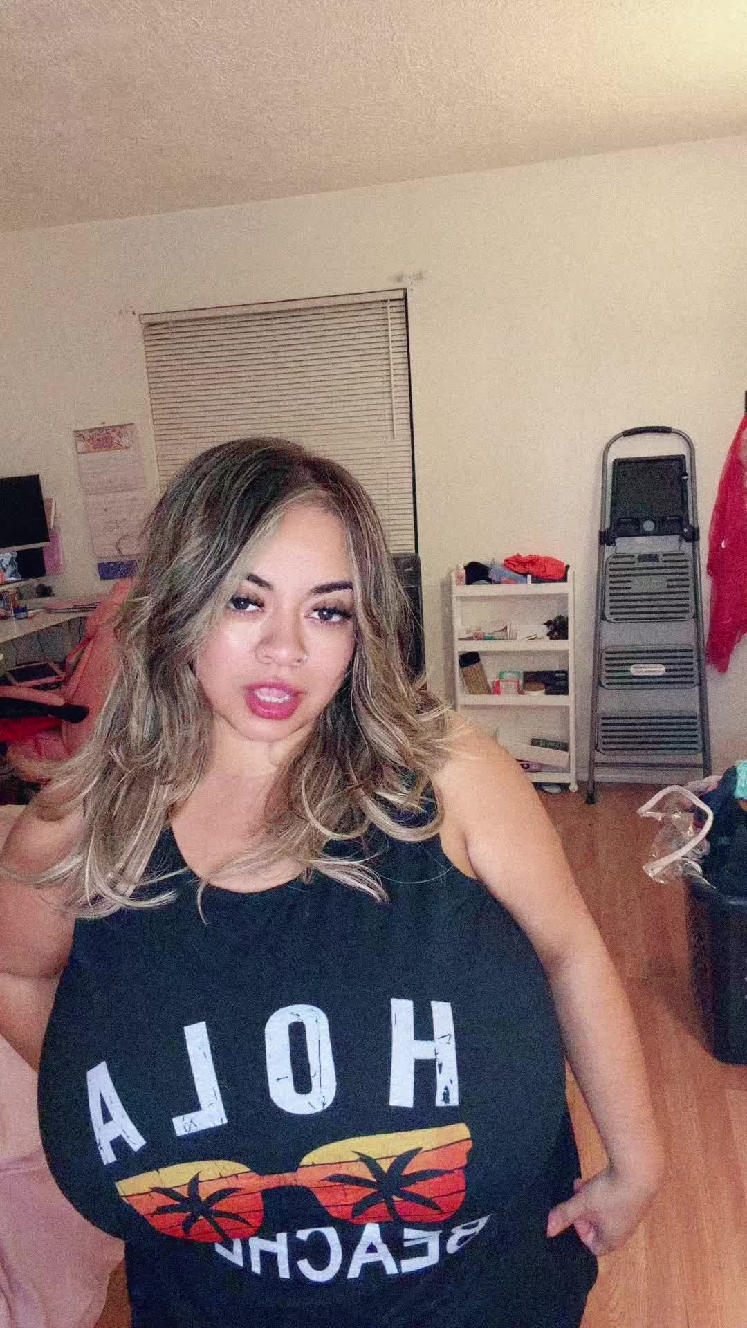 @angiemariee211