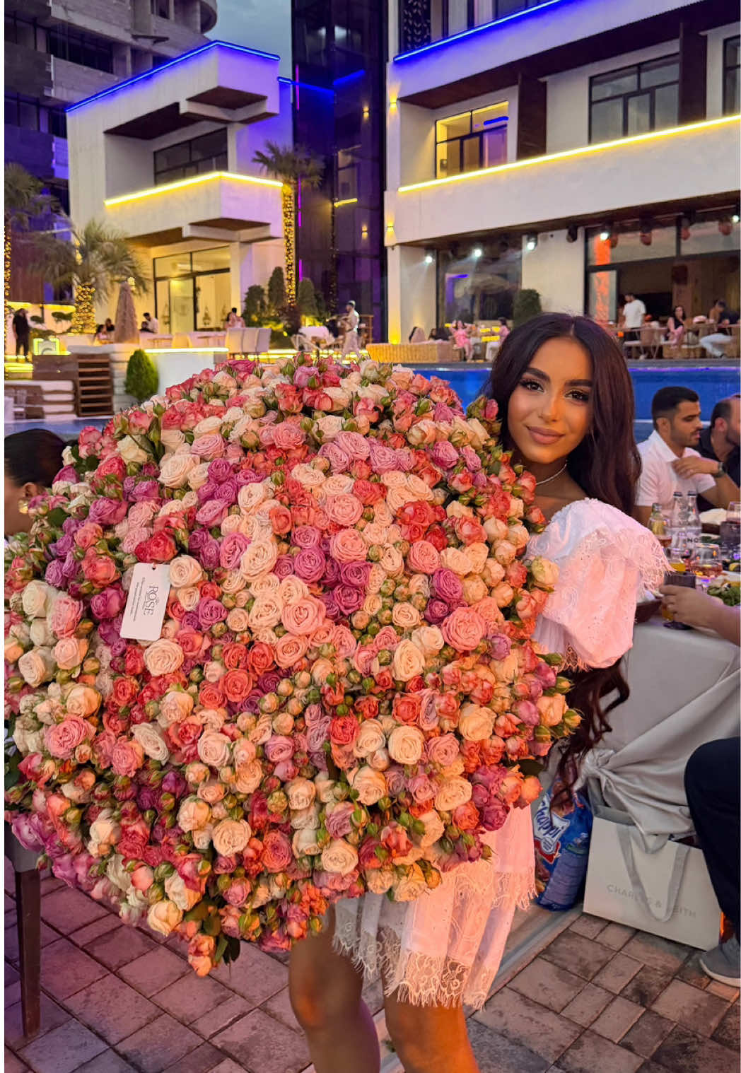 @33Rose
