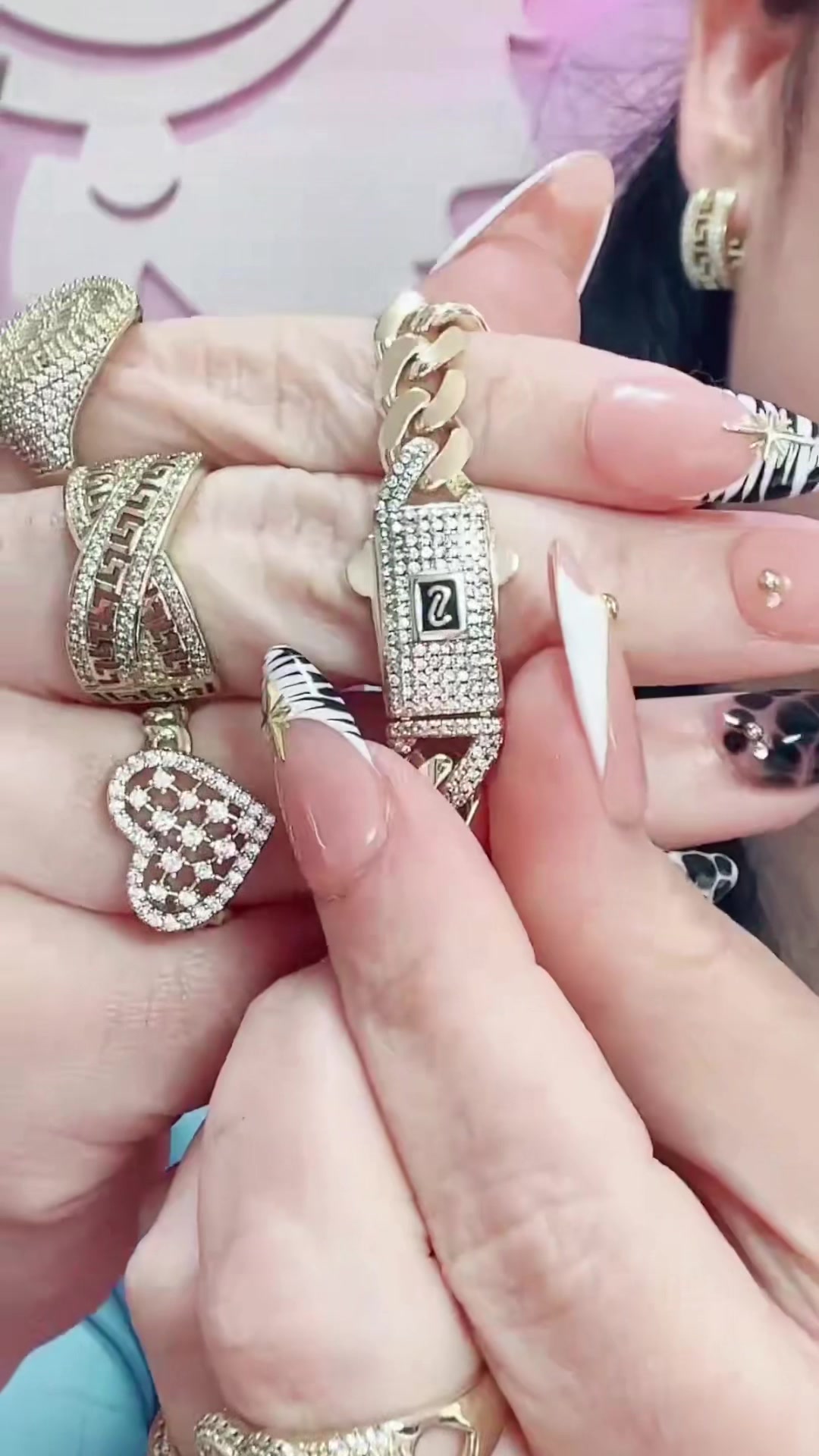 @🐦&zwj;🔥 CREATIONS | BOUTIQUE
