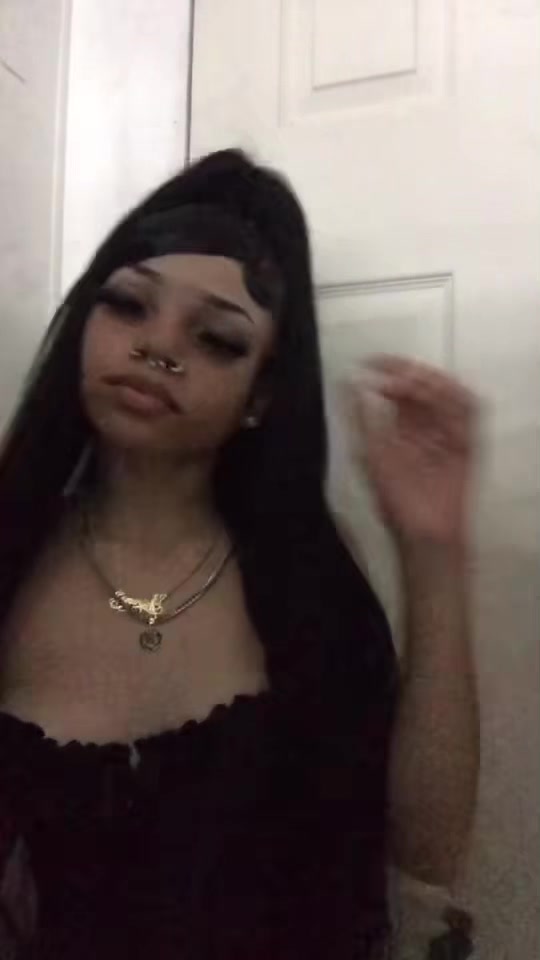 @kamaria