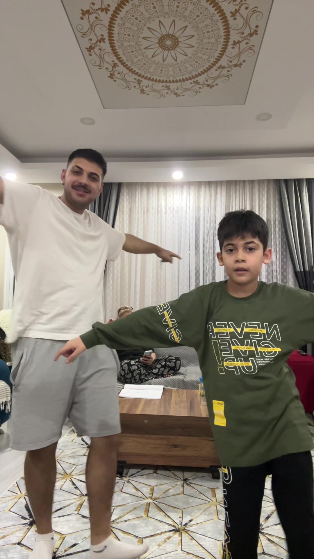 @Ilkay Ege Tosun