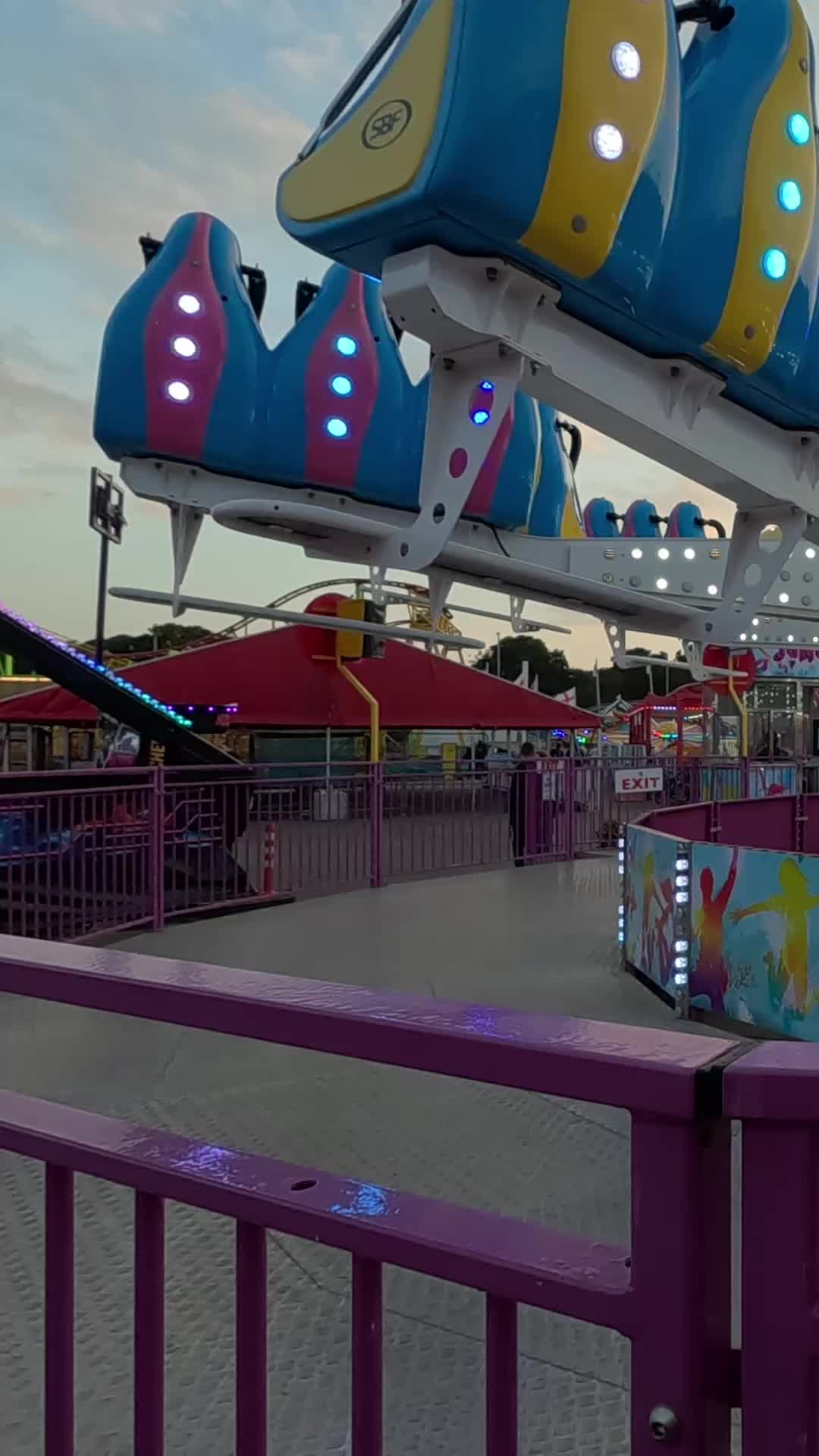 @funfairrides360