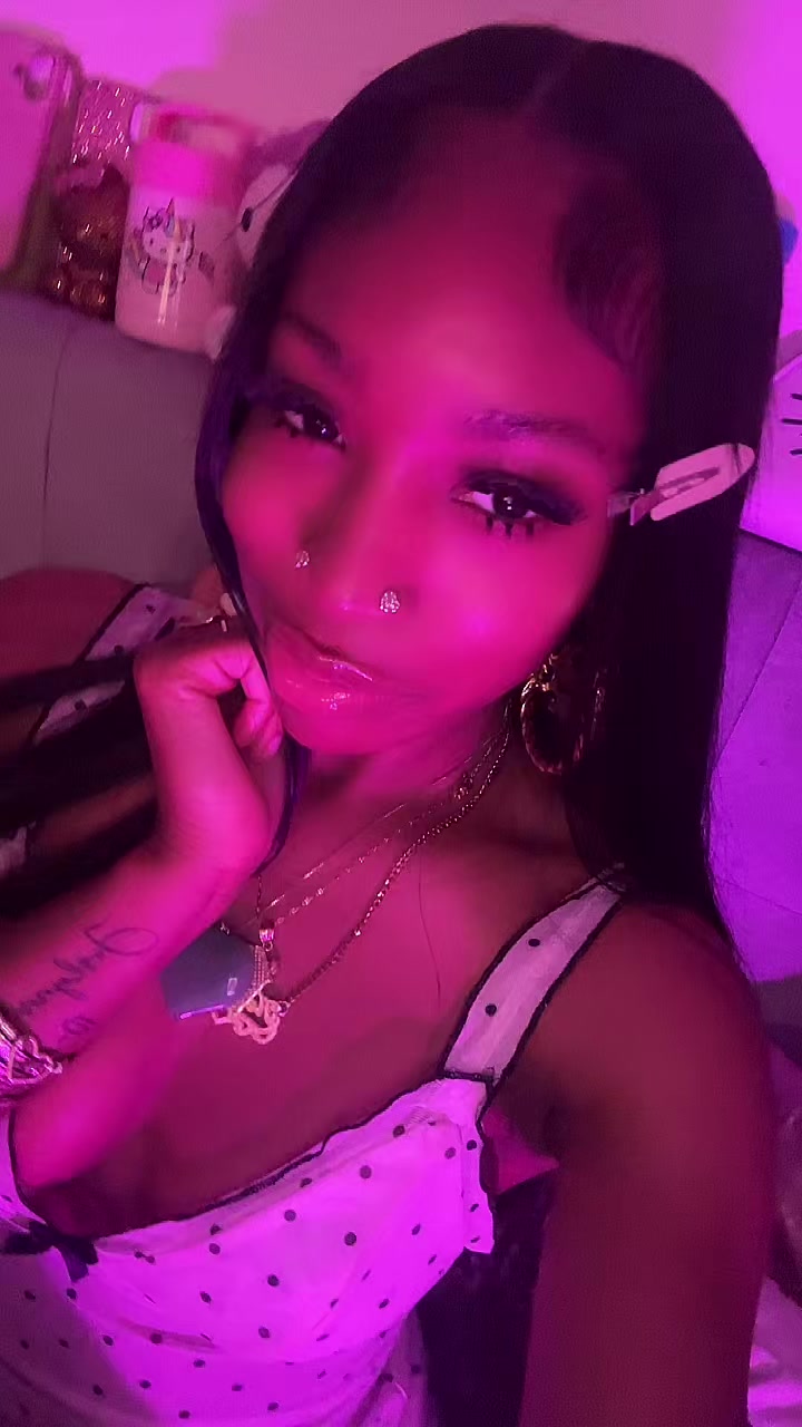 @ZyZy โ