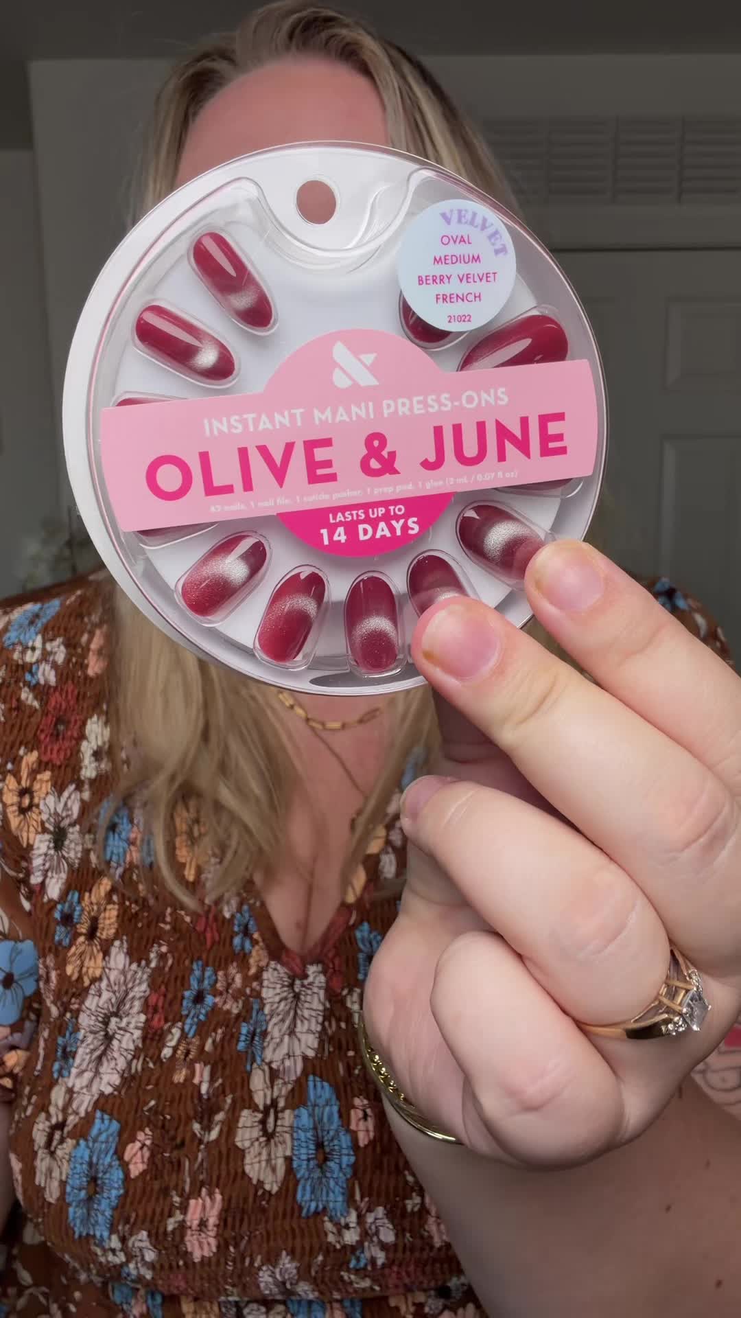@Steph&rsquo;s Beauty & Fashion Finds