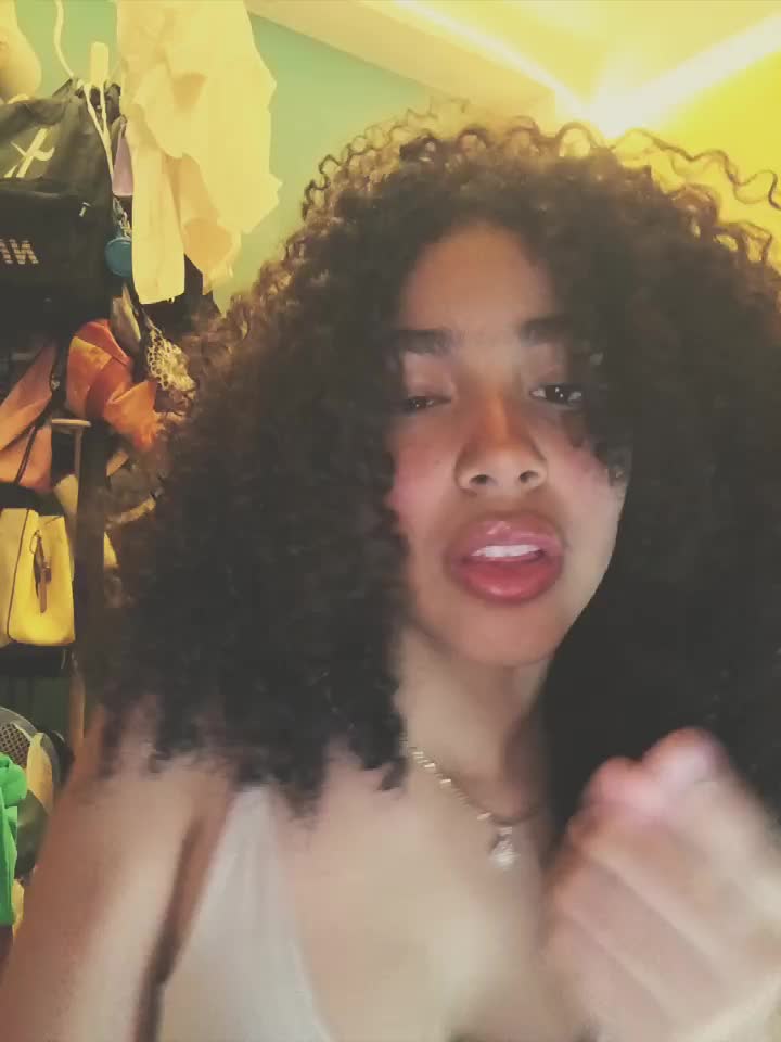 @alejandra