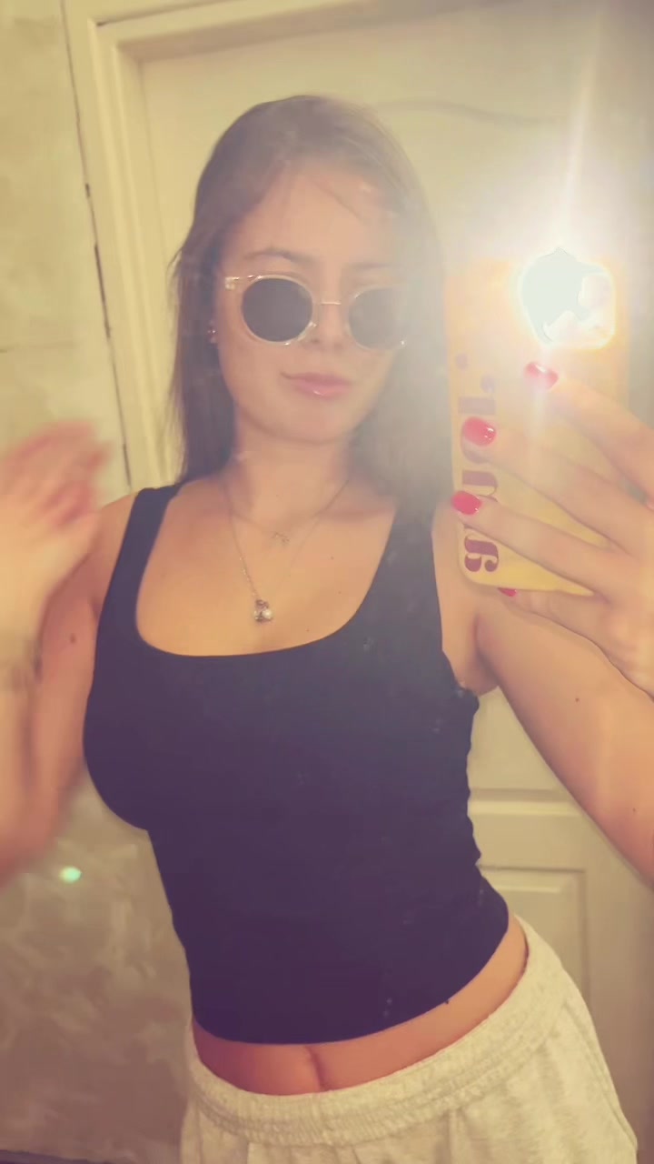 @andjela