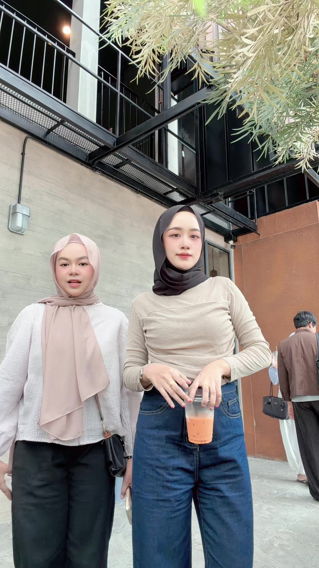 @𝐍𝐨𝐨𝐧𝐚𝐡 🌷(30k)🌷