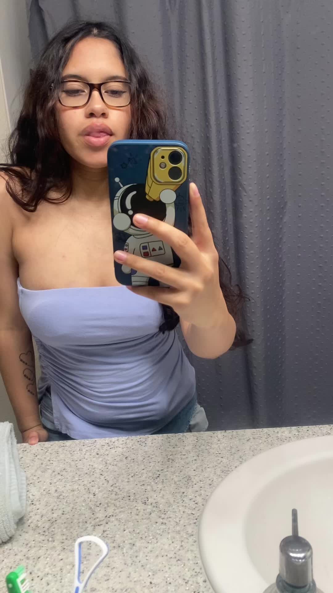 @karla ⁂