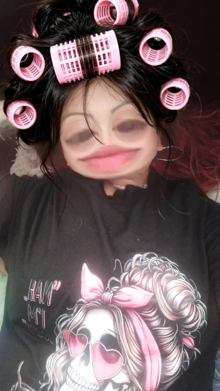 @Erika ,,🥰 Rnk Lara