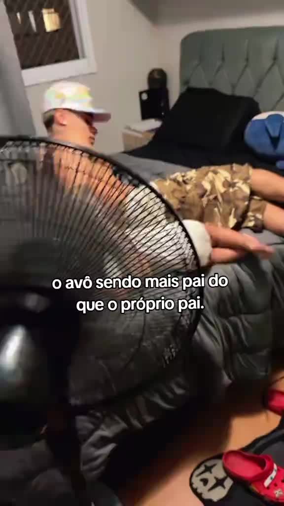 @castanheir&atilde;o👁️👄👁️