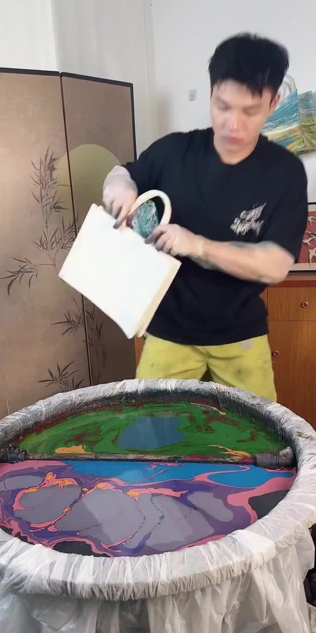 @Tom’s dream shop