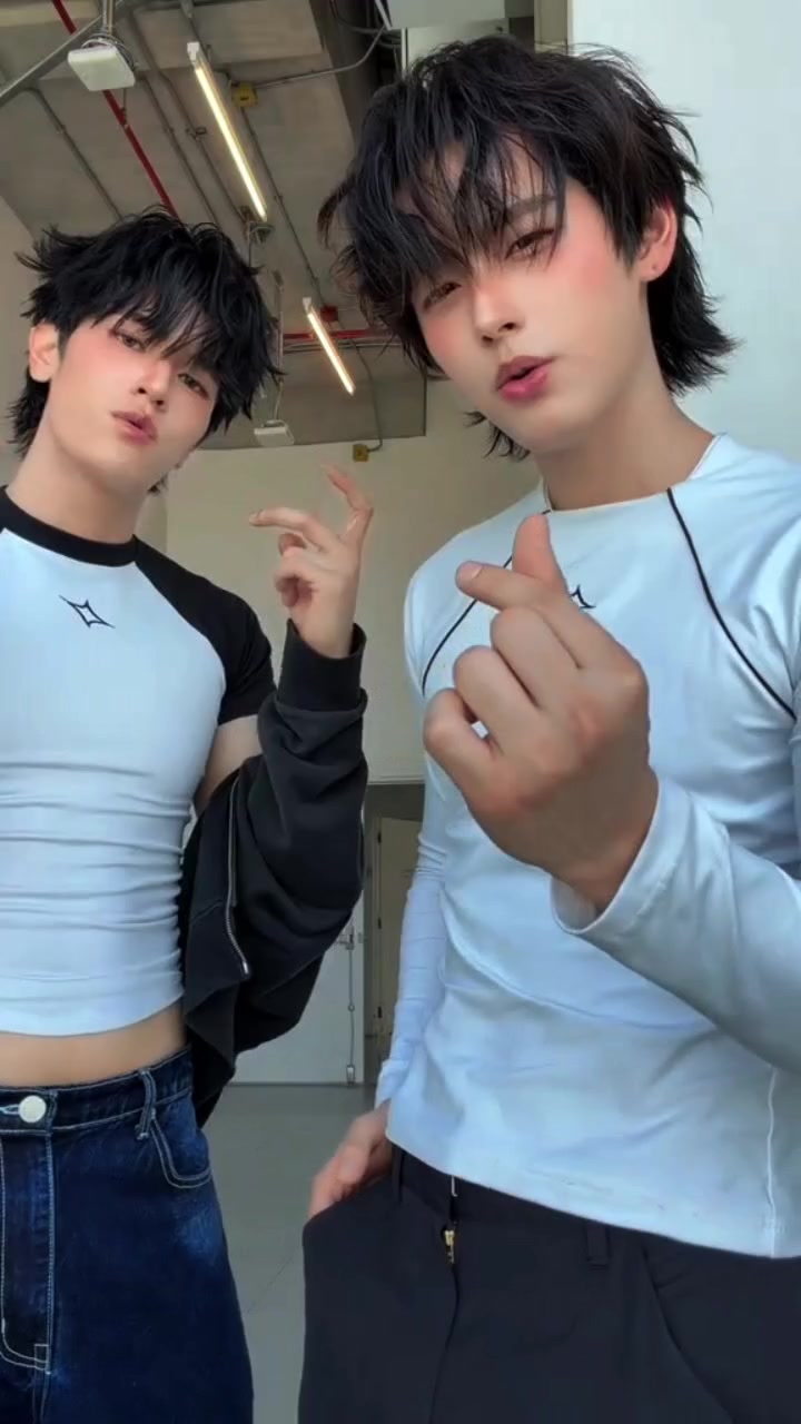 @ม ۶ৎ