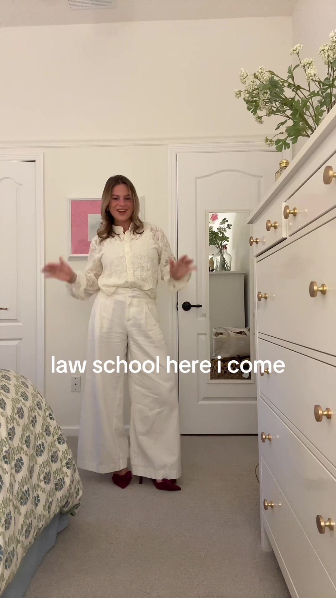 @oliviahudson