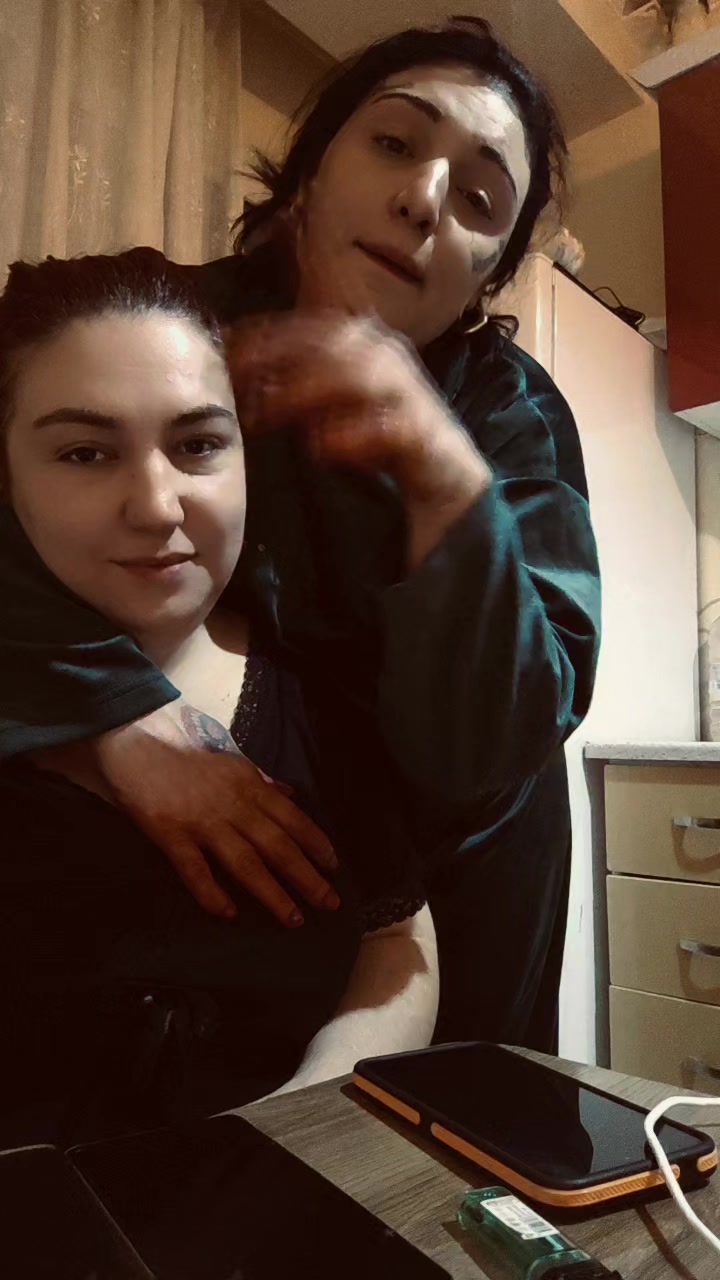 @Gönül Murat