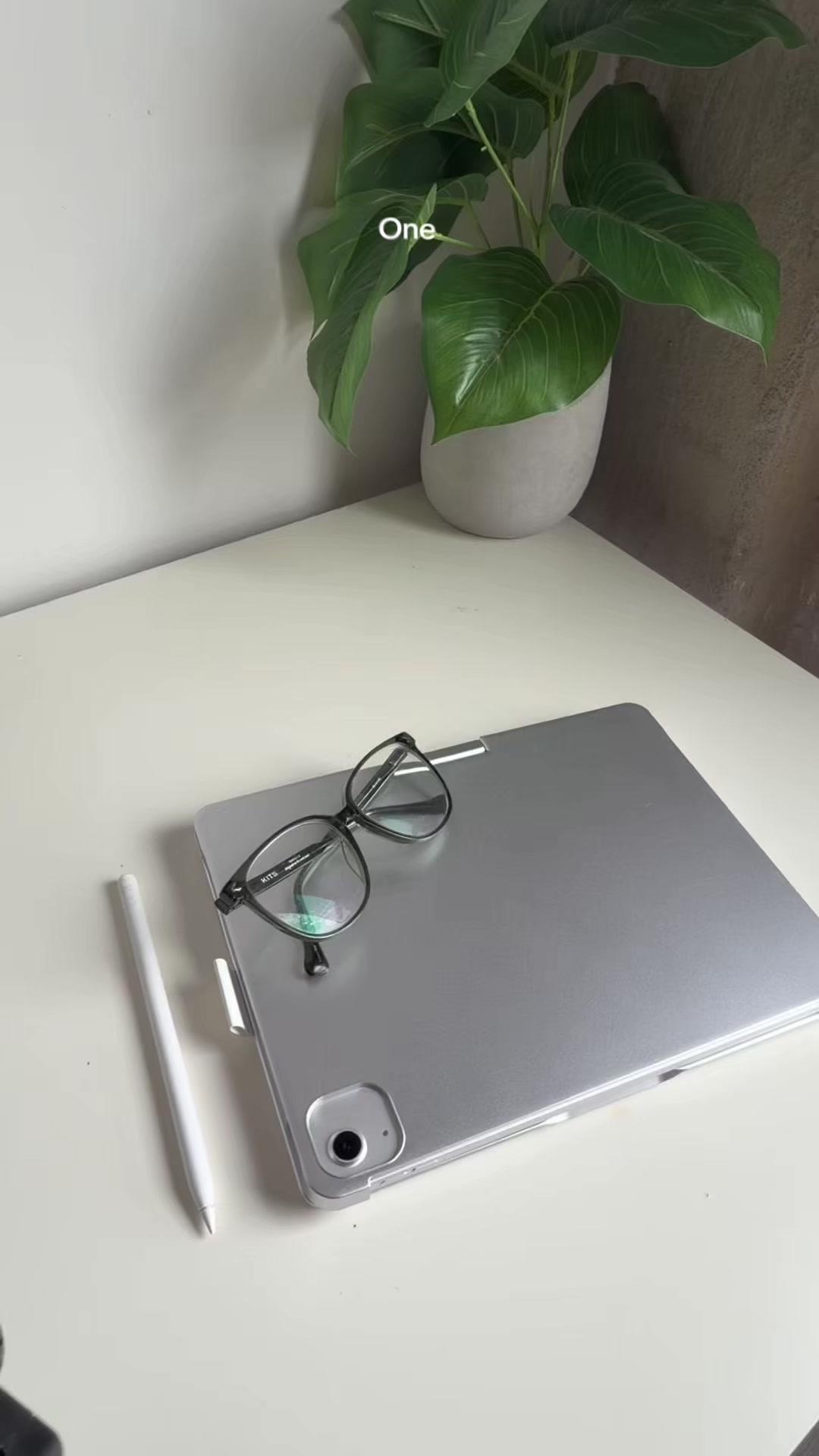 @Osa 🤍 | iPad Girly