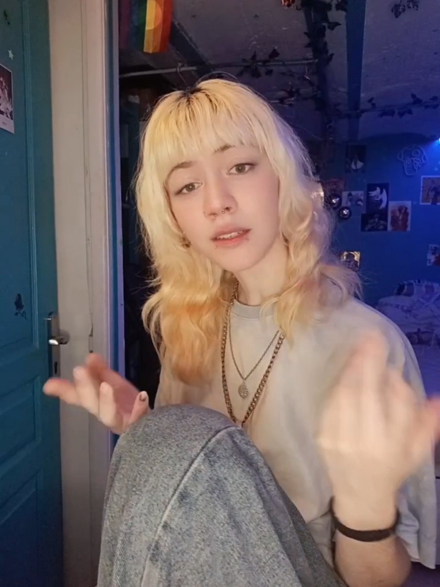 @Axell_cos