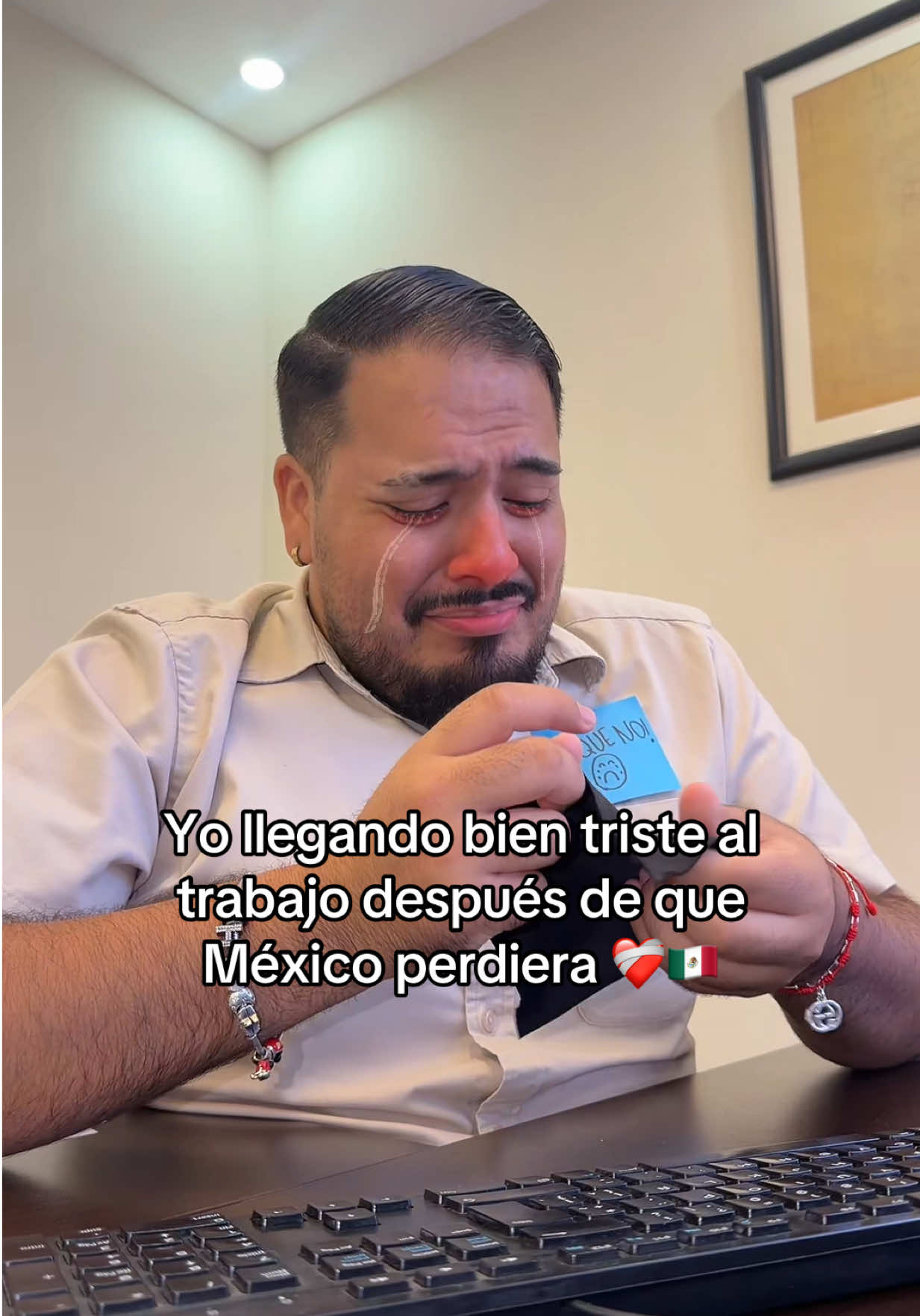 @H&eacute;ctor Am&eacute;zquita