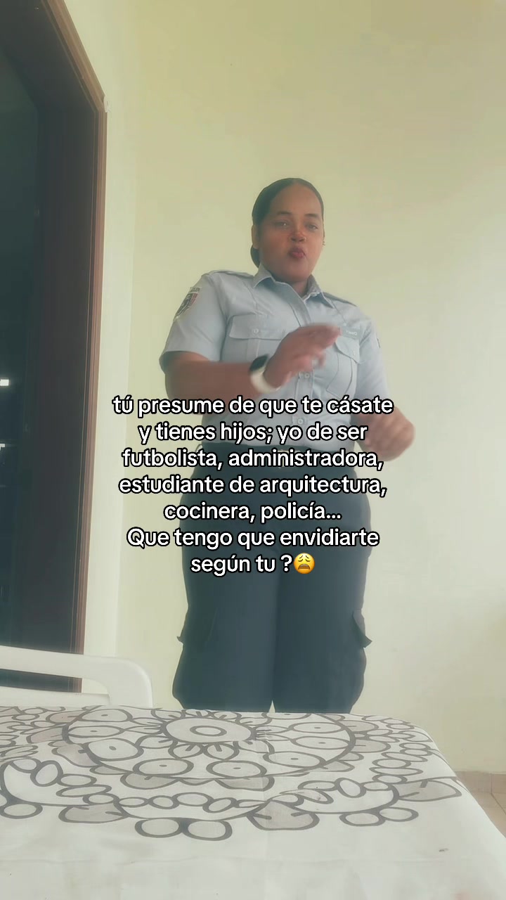 @Carolin ✨🖤