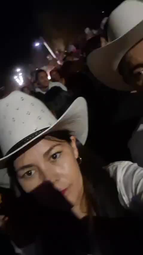@Cesar Medina