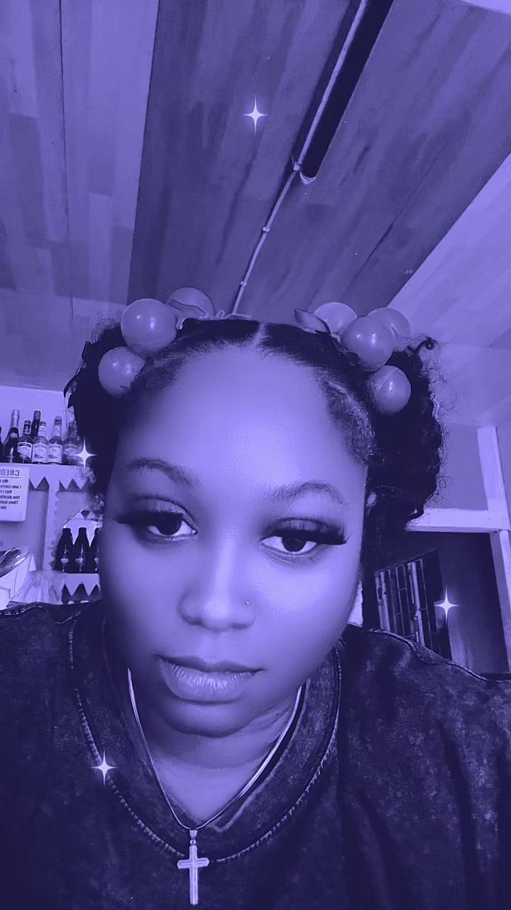 @Sexy 🍎🍎Apple 🍎