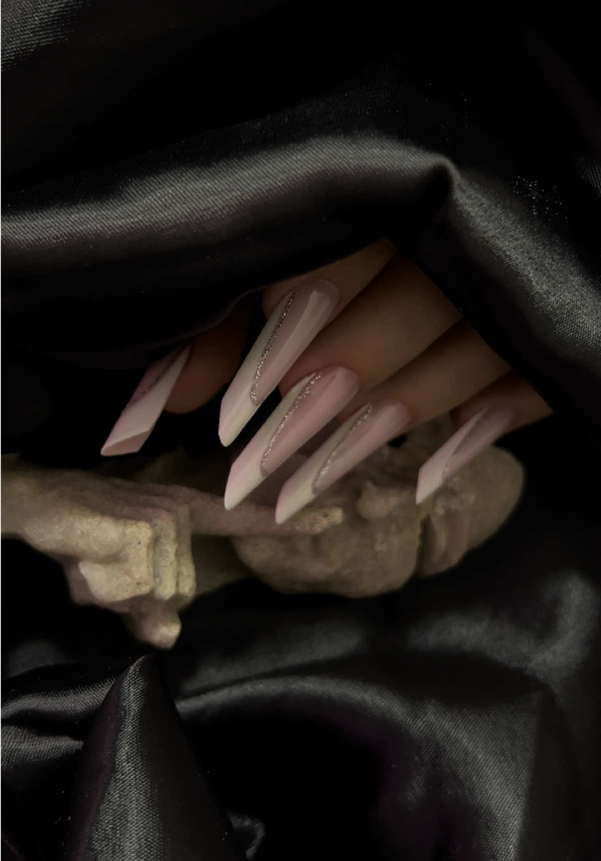 @nailart.rena