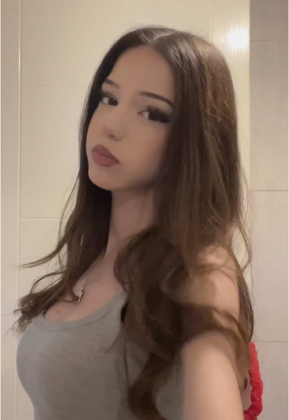 @𝓔𝓴𝓲𝓷