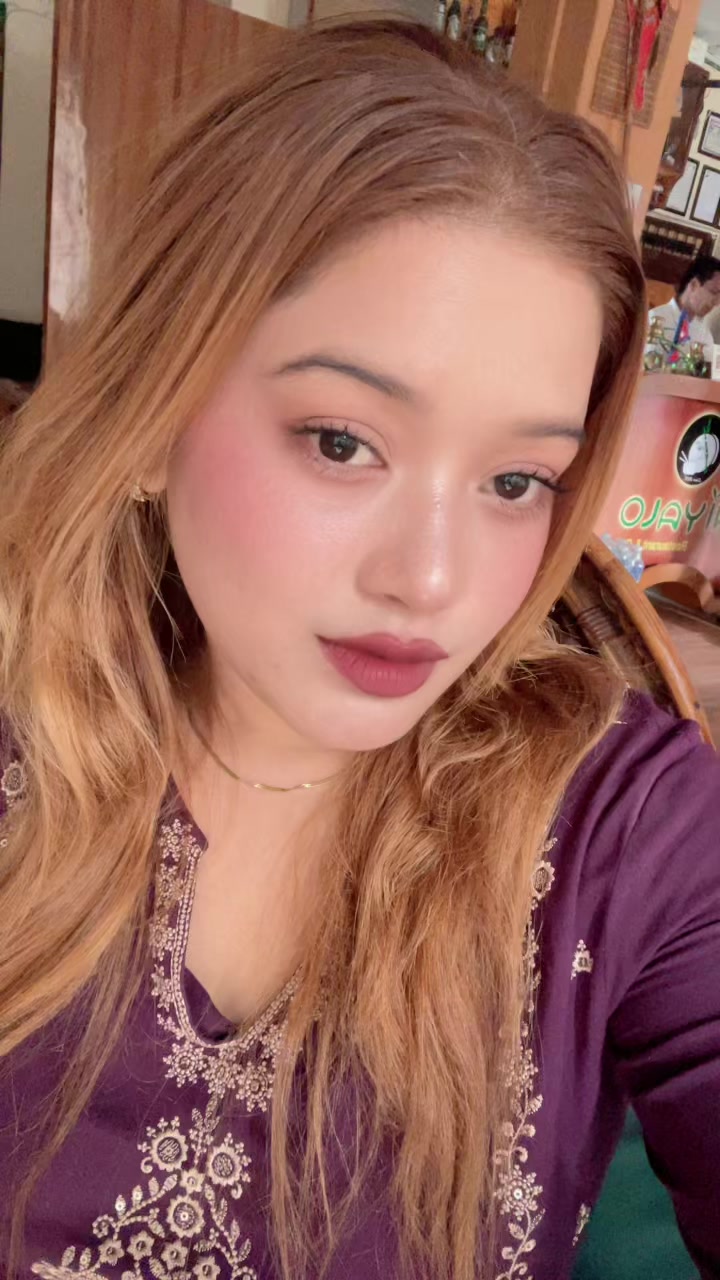 @Roshni🥀🖤 Bishwokarma