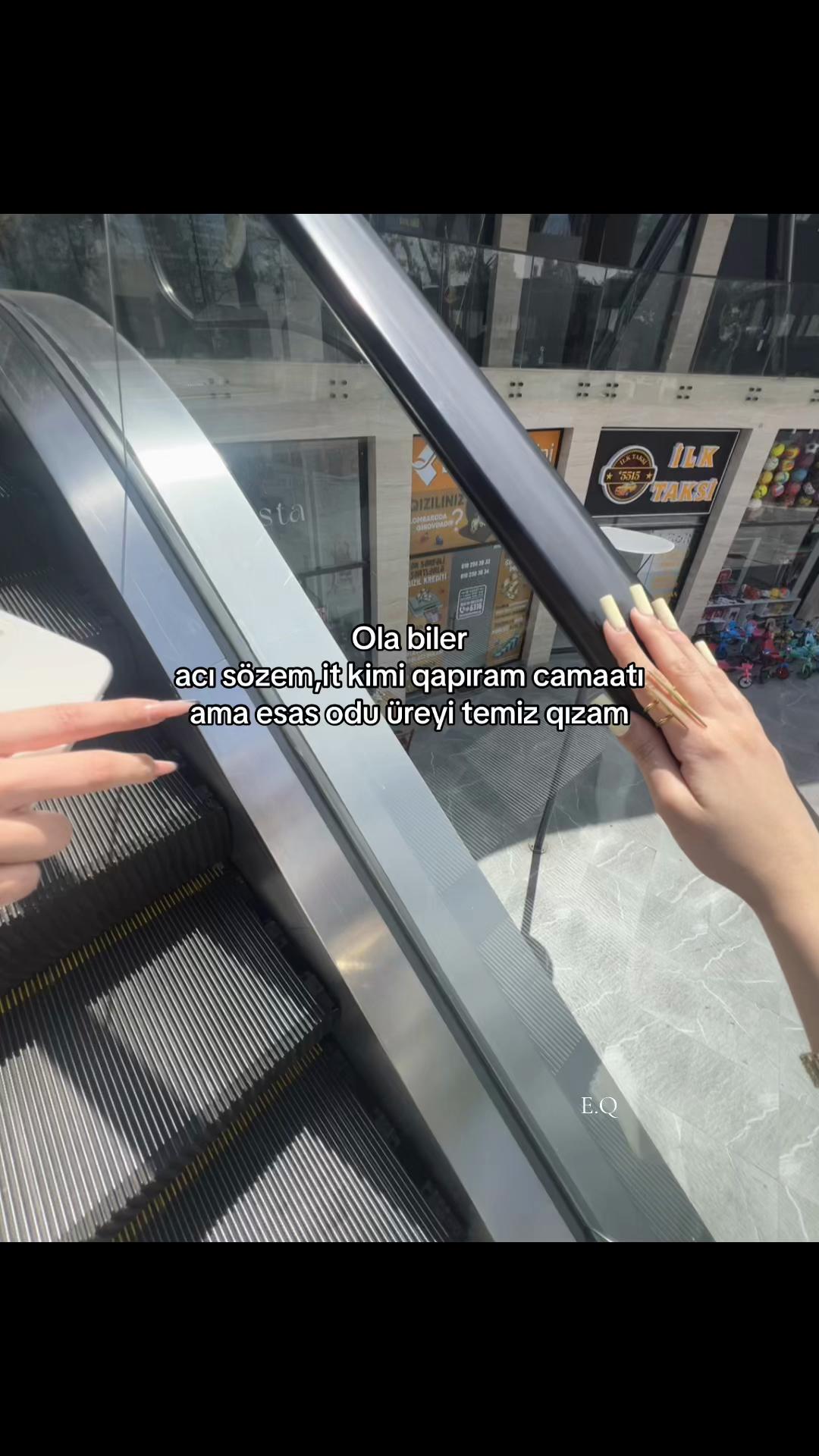 @𓄂ℰ𝓁𝓁𝒶