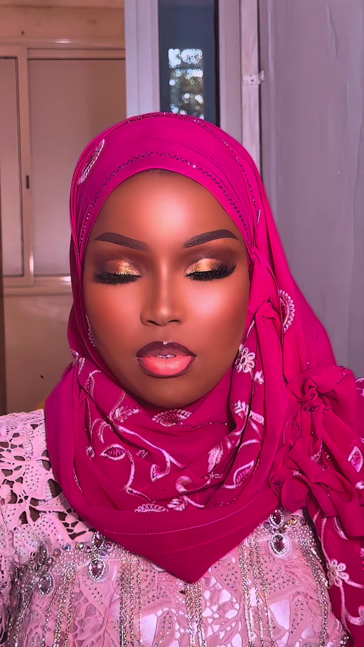 @Ria makeup