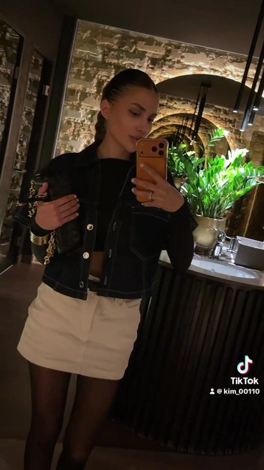 @Kim_001