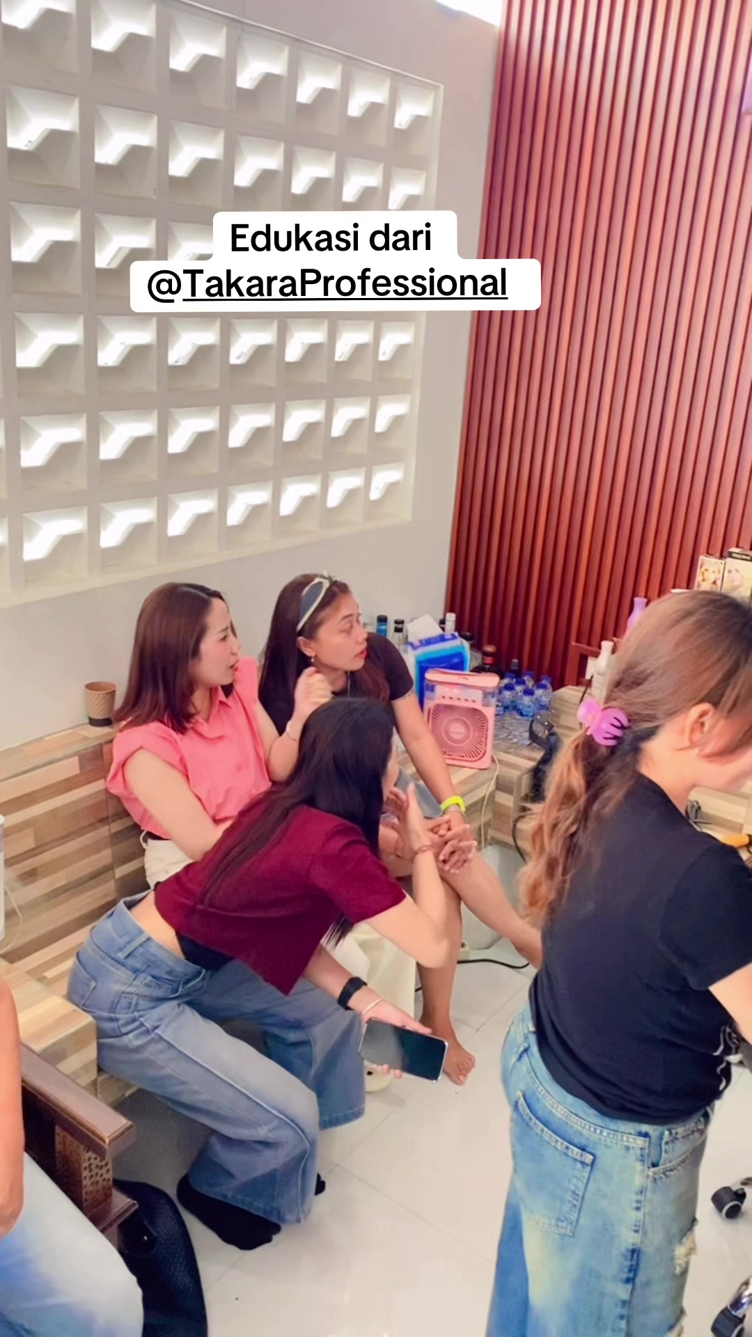 @Regina Wayan Salon