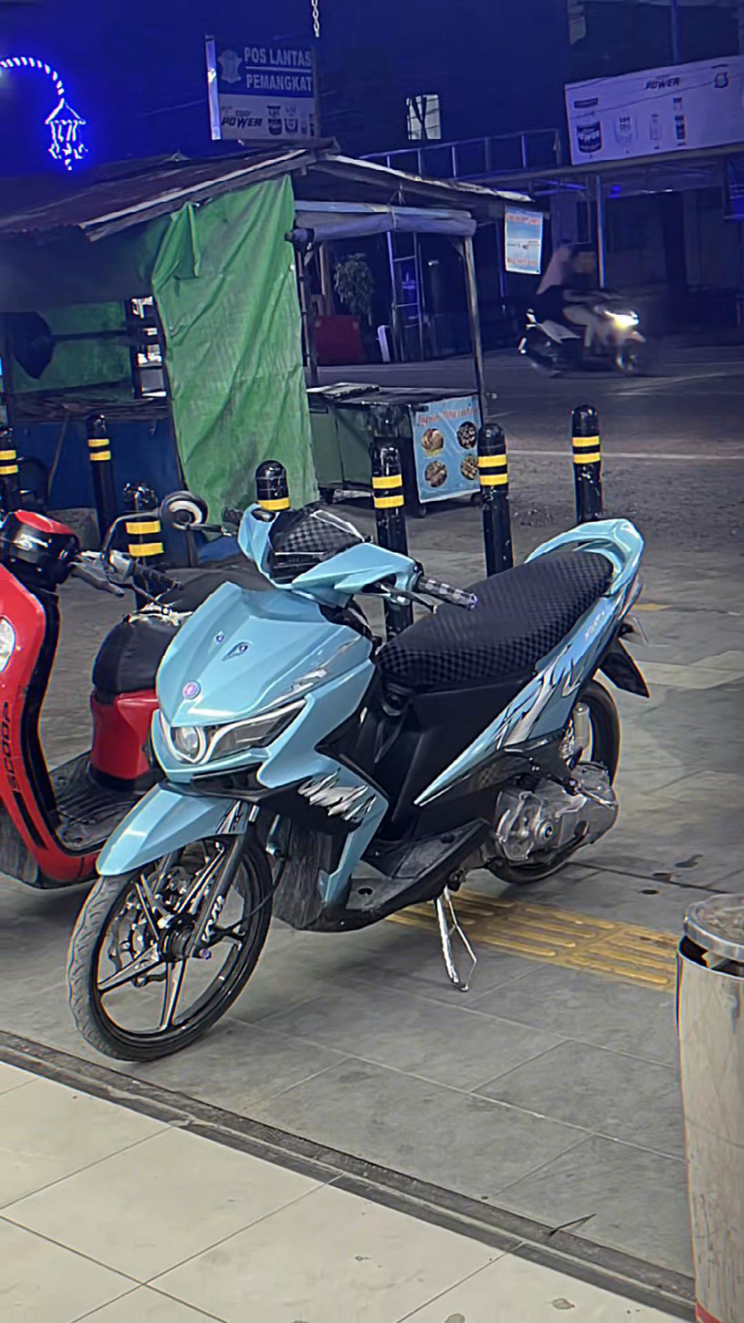 @Xenzy🇻🇳