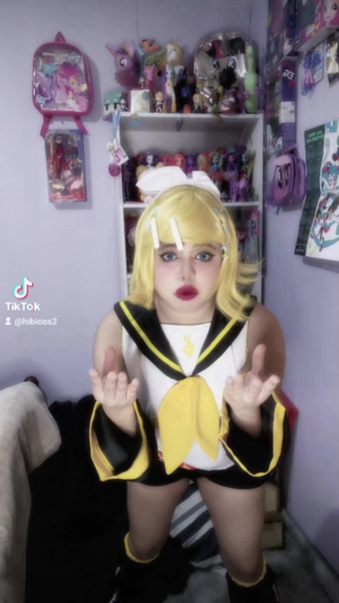 @hibicosshion