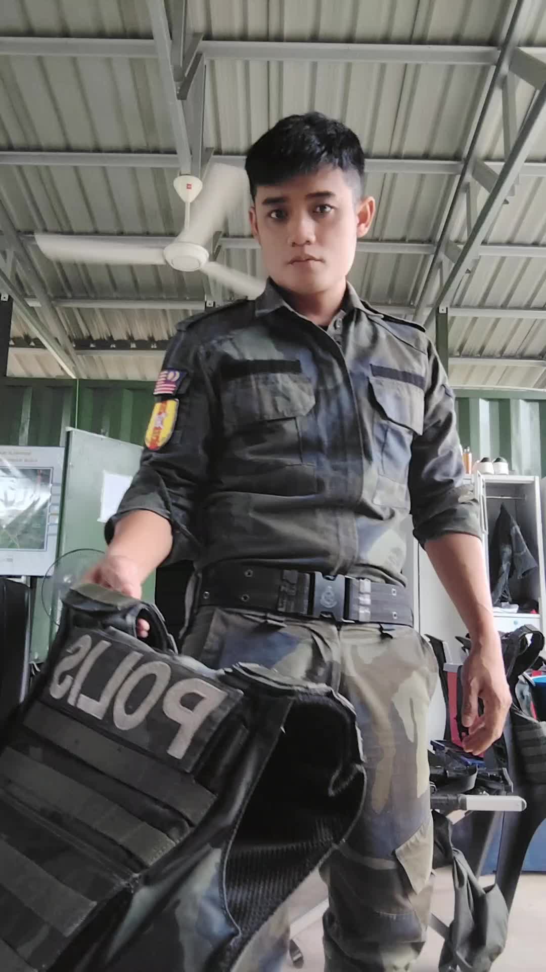 @Kit007