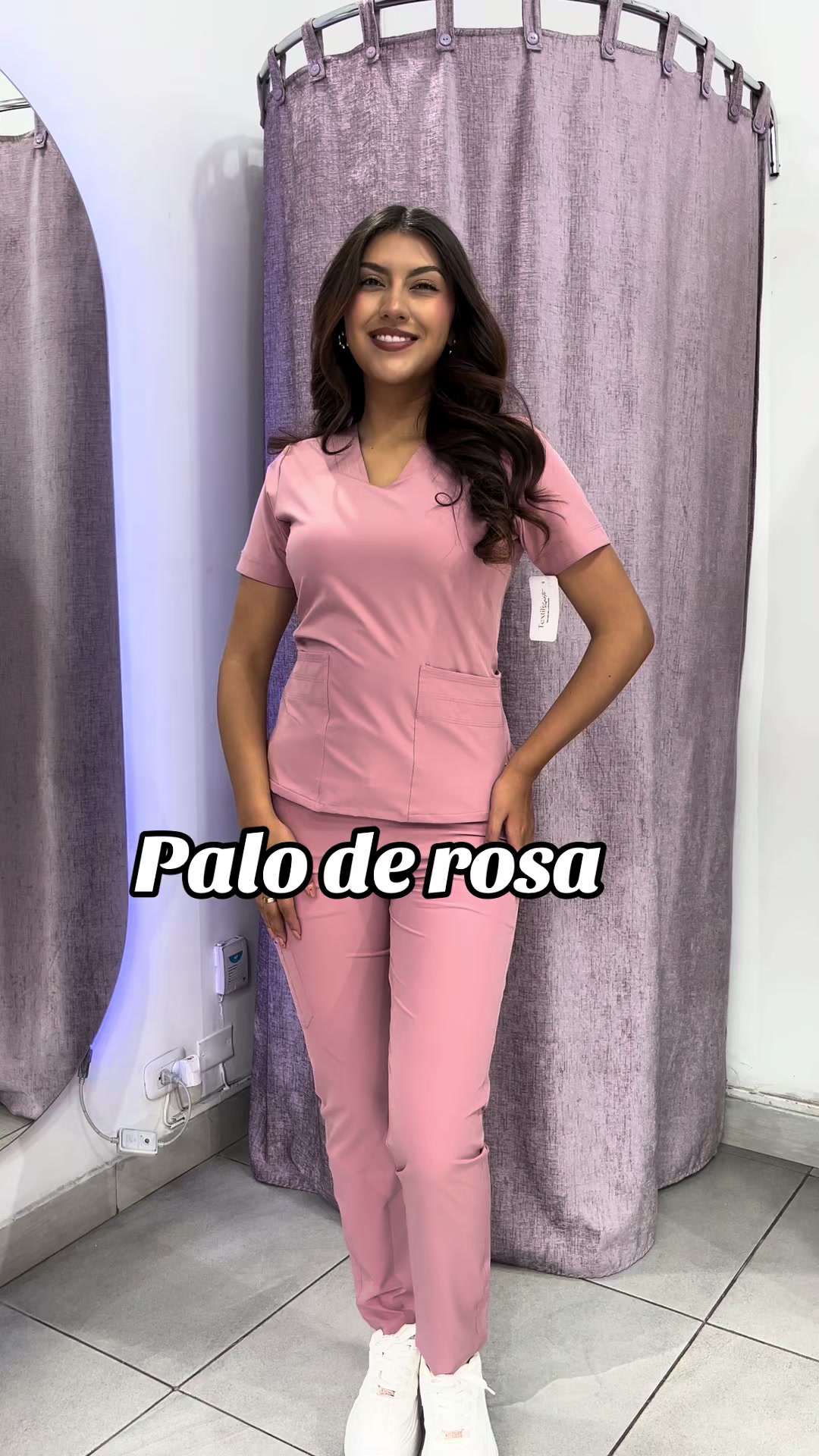 @Textilizarte uniformes médicos