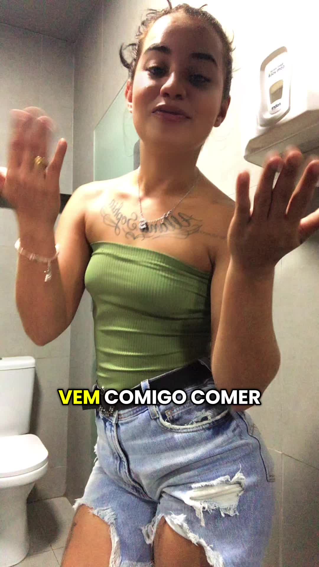 @Sabrina Paloma