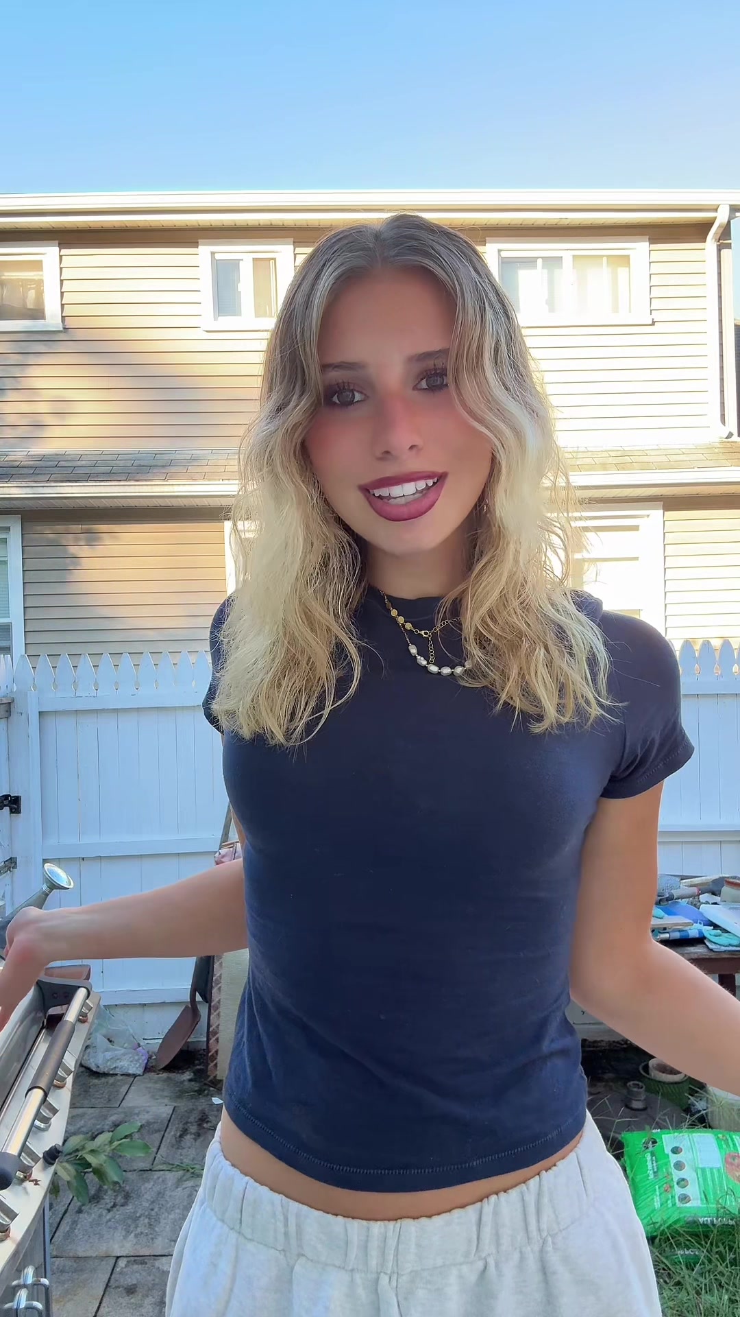 @hi