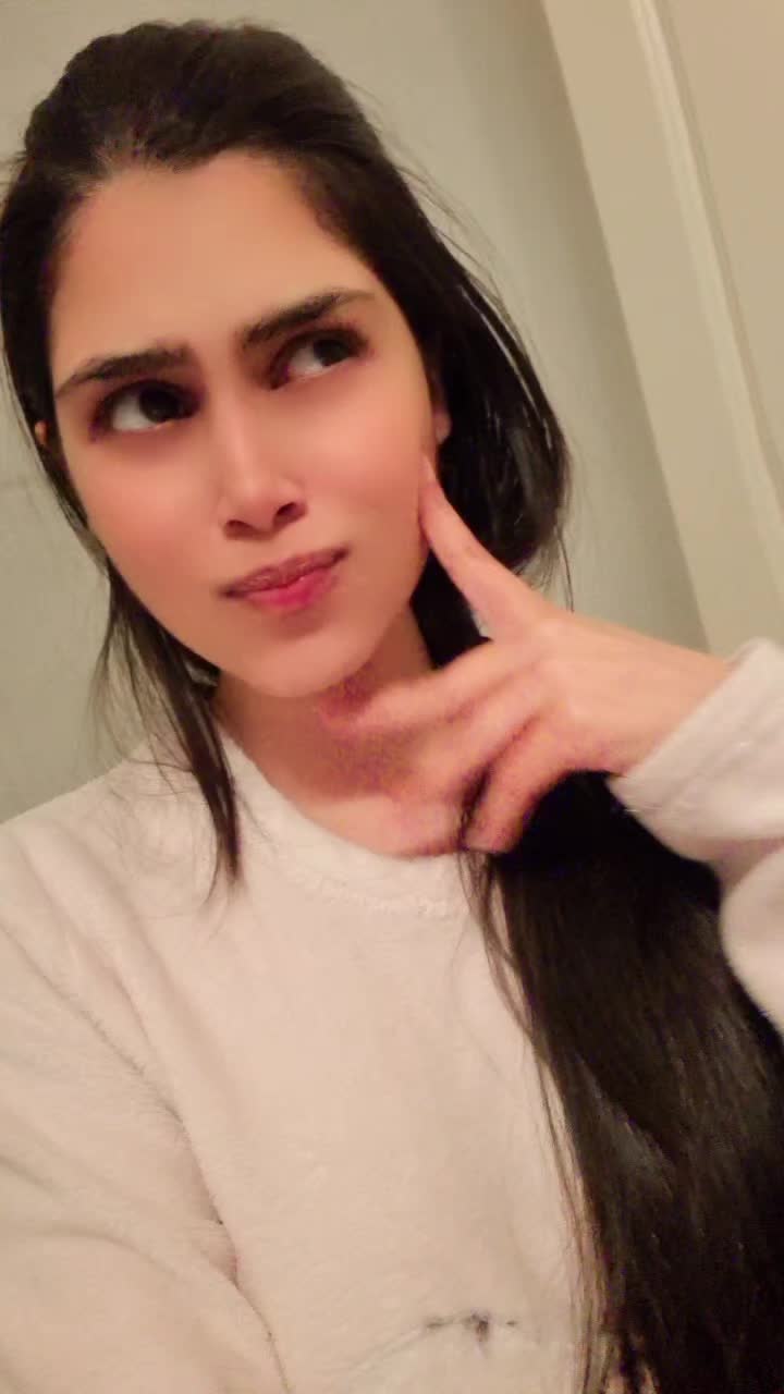 @Ektha Soni | CA(SA)🧿