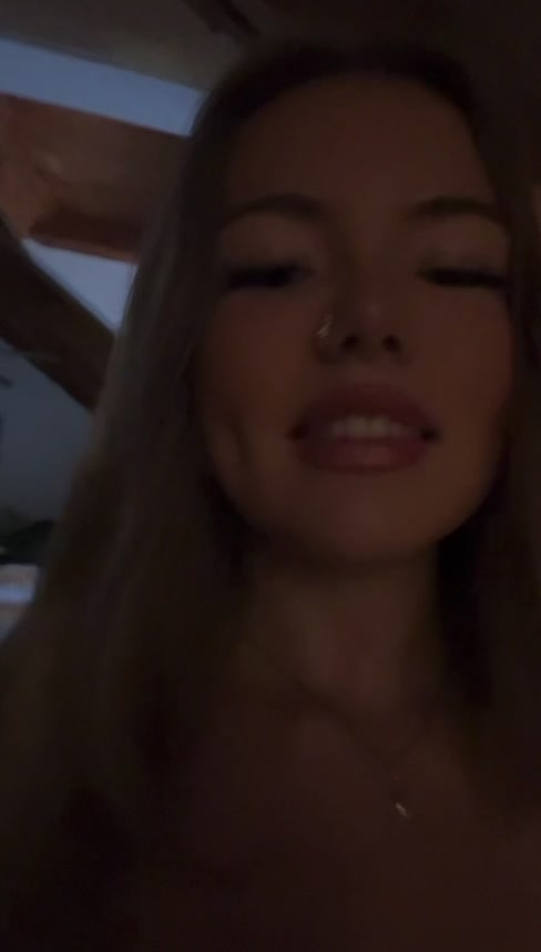 @𝒮