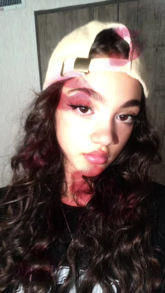 @&Ntilde;azy