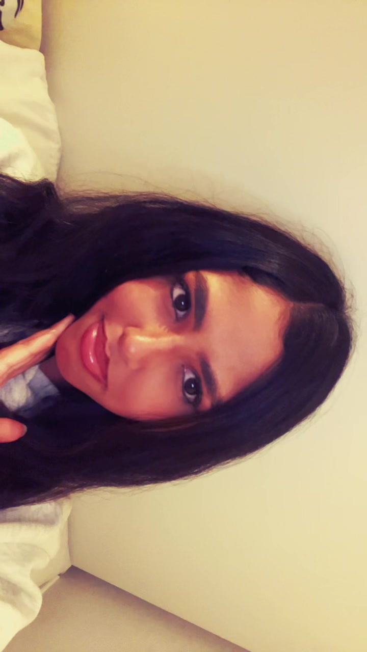 @𝐌𝐚𝐥𝐚𝐤 🌺