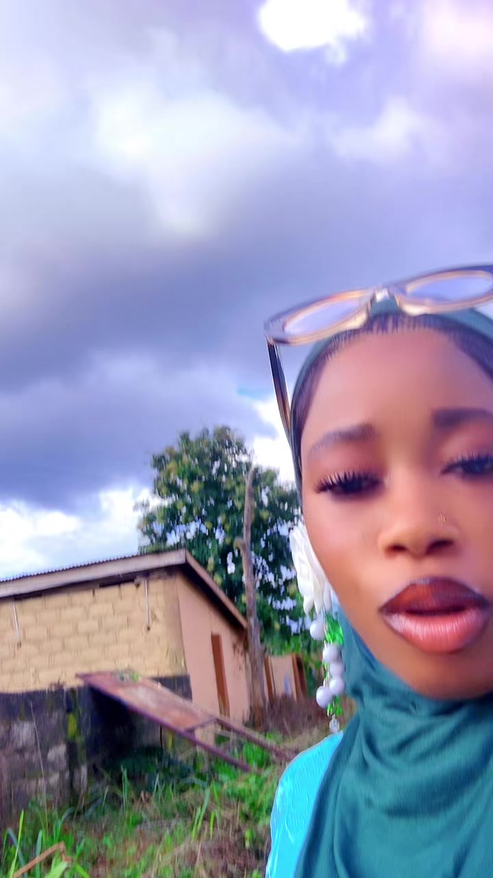 @Fateemah 🦋💉🦷🌷