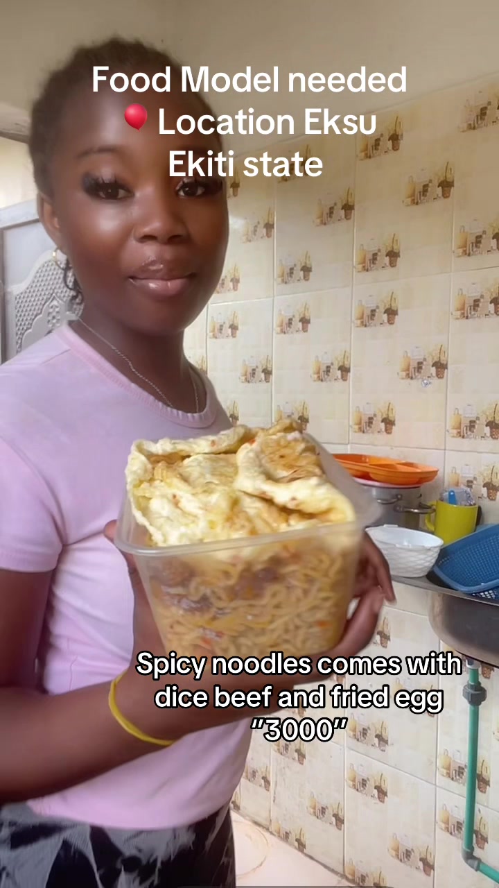 @Nurse. Lizzy’skitchen 🧃💕