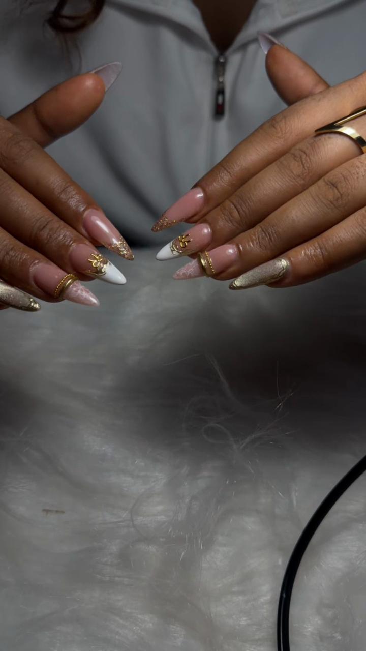 @Naty professional salon