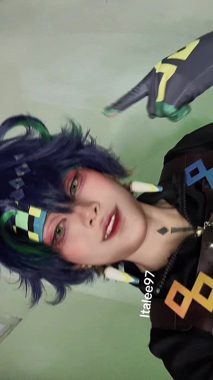 @Italee_cos