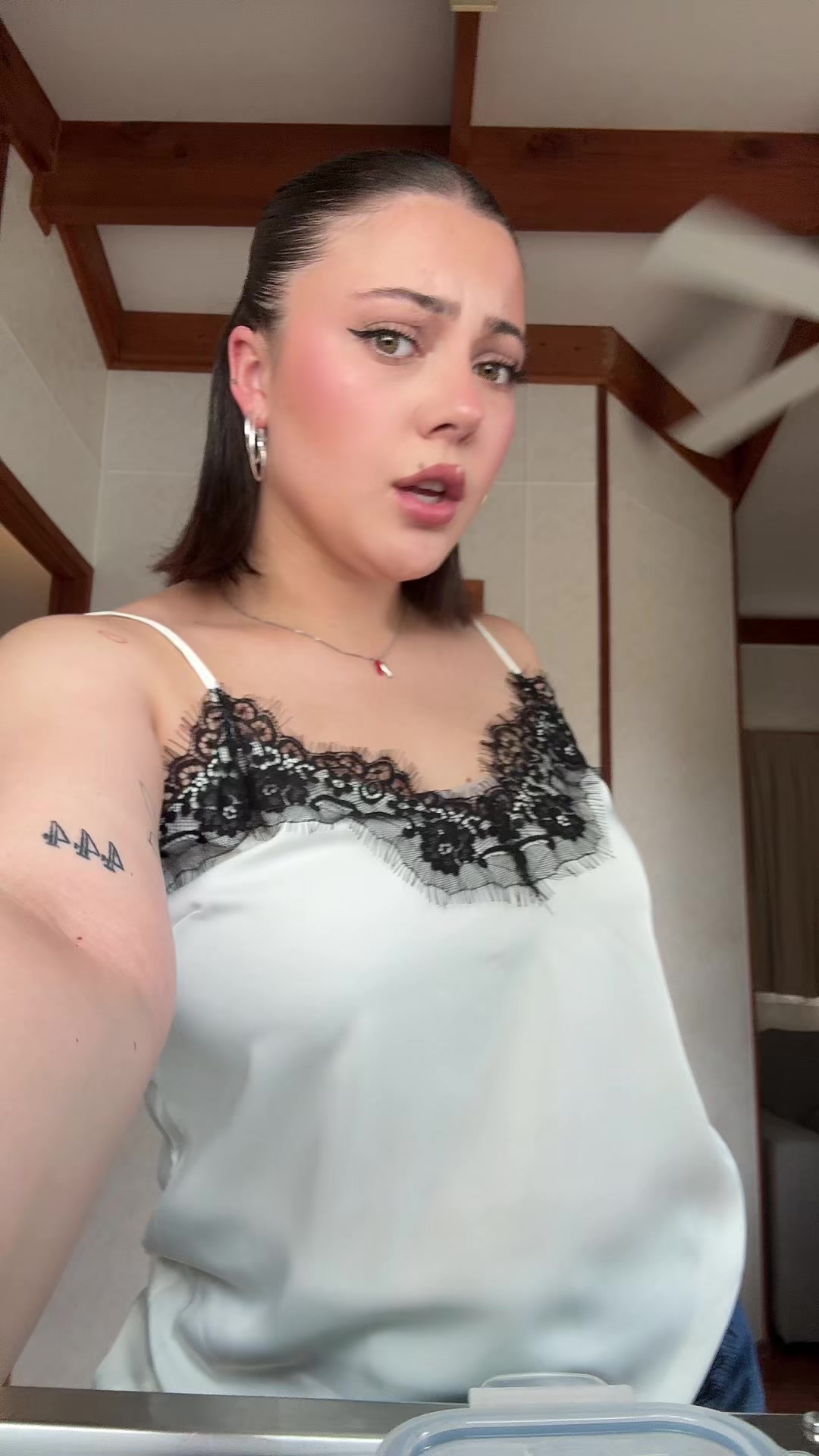@g