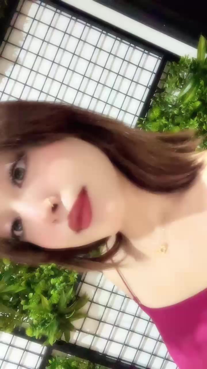 @🦄