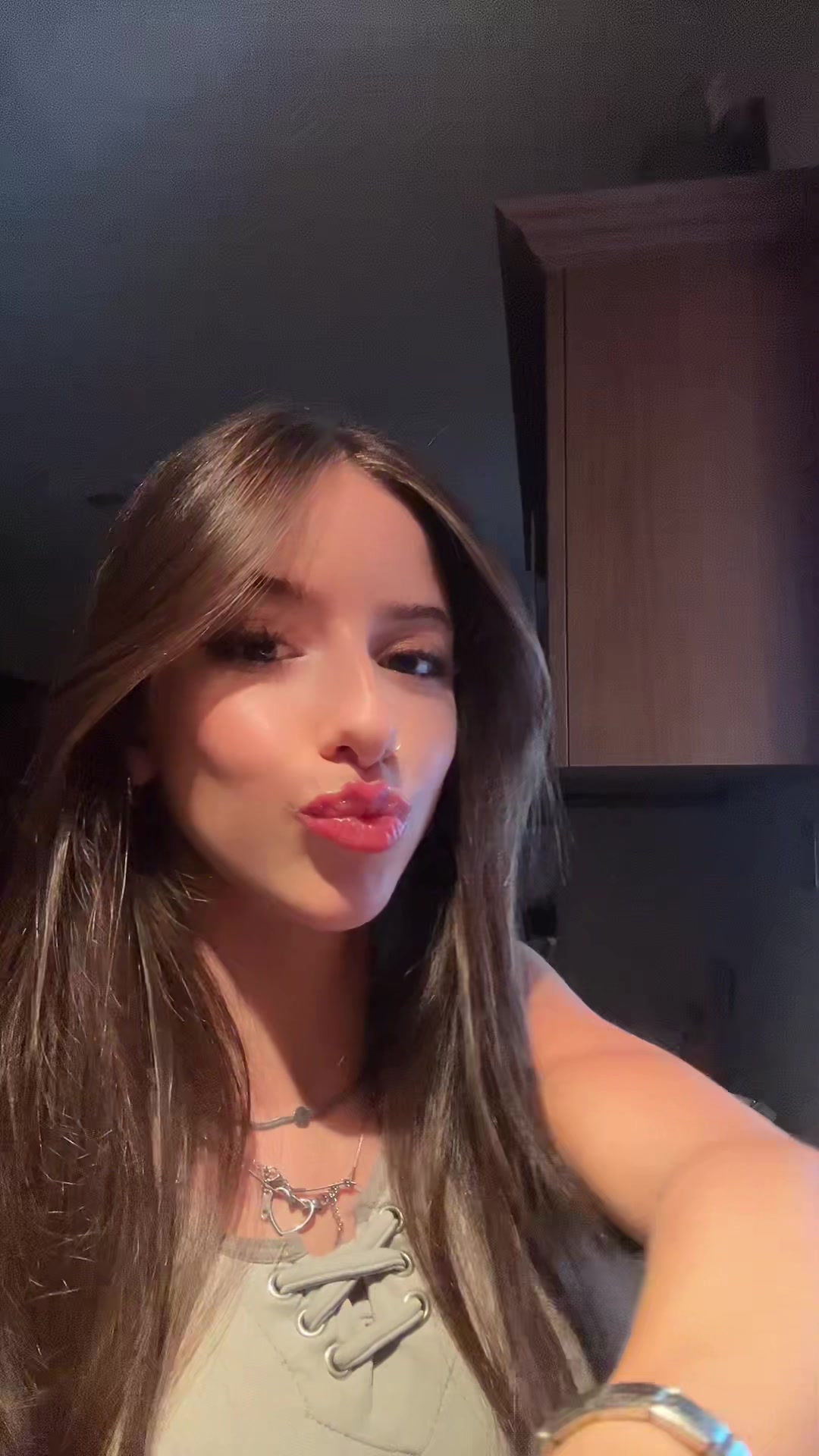 @✨