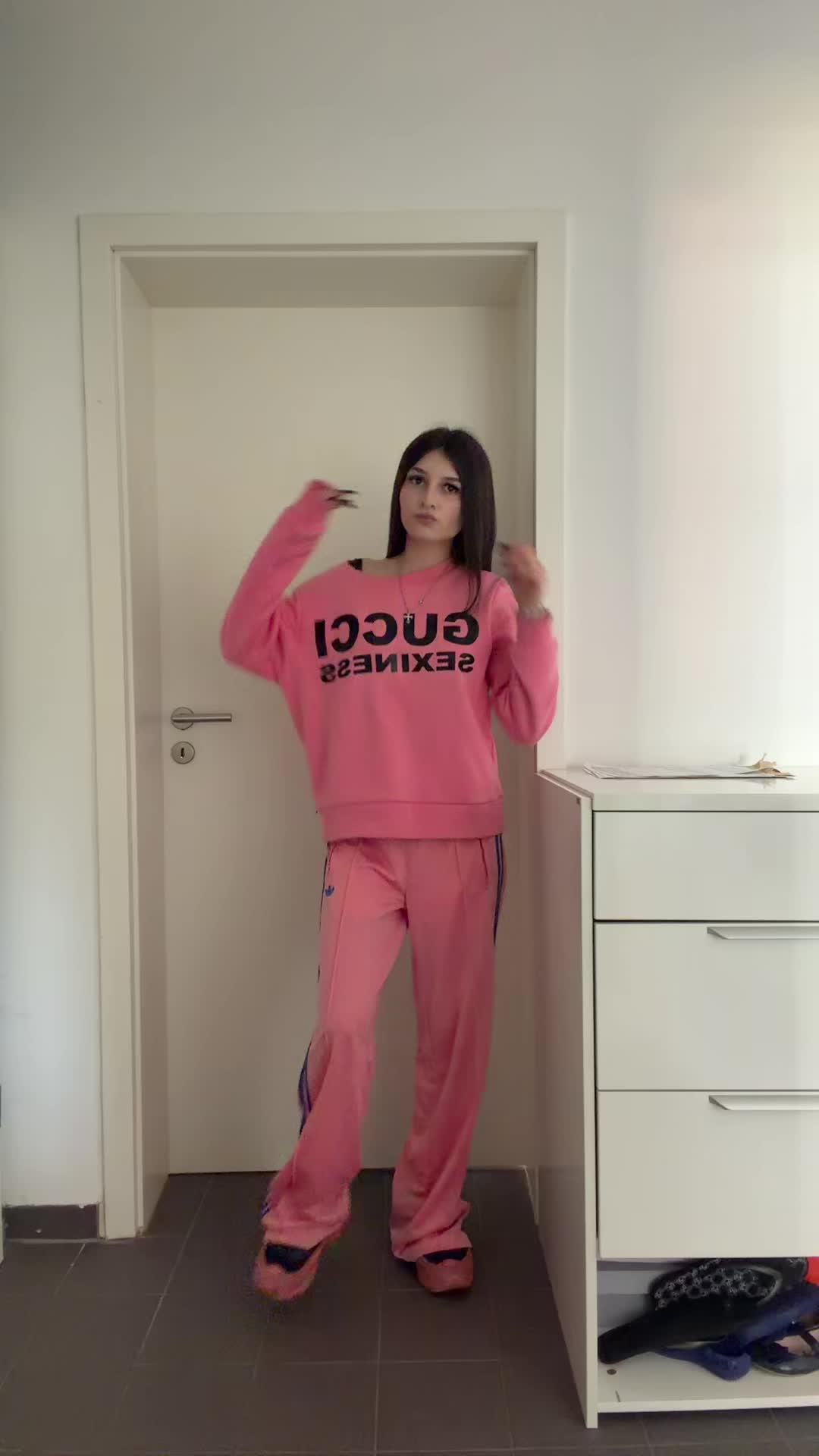 @малютка